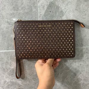 Michael Kors Wristlet Wallet